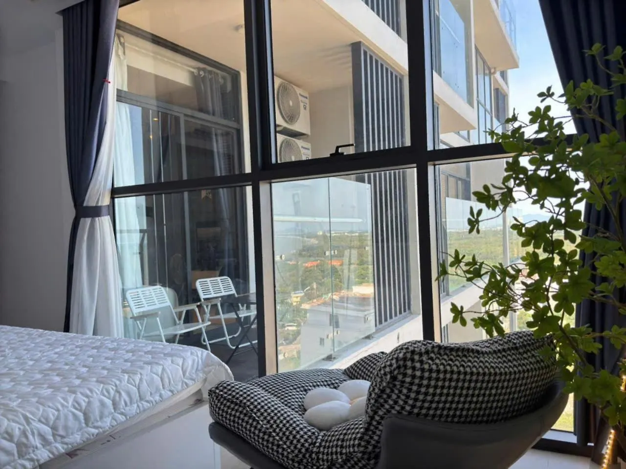 Can Ho Nghi Duong Cao Cap Canh Bien Csj Tower Vung Tau Im Vuong