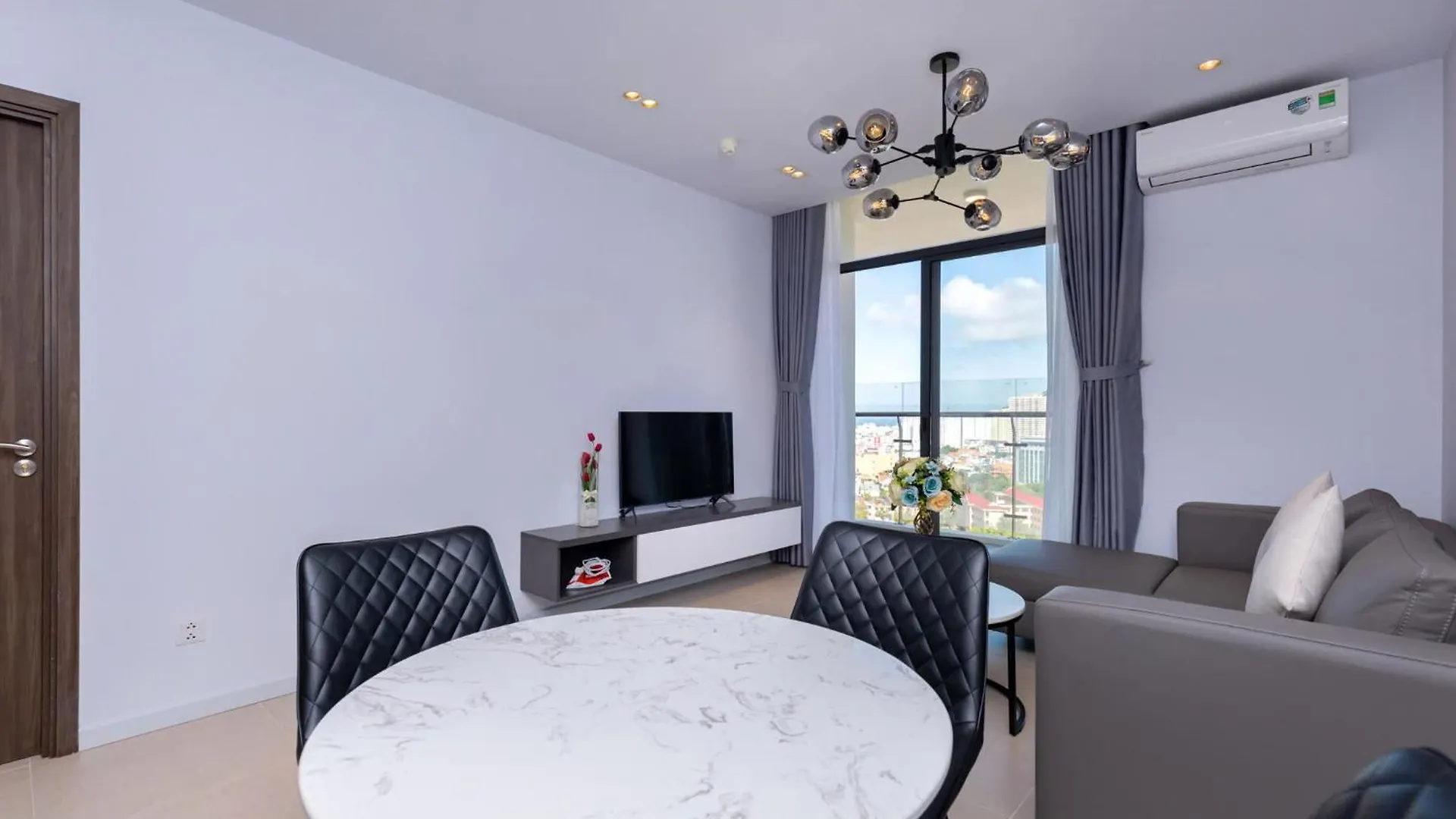 Can Ho Nghi Duong Cao Cap Canh Bien Csj Tower Vung Tau Im Vuong 0*,